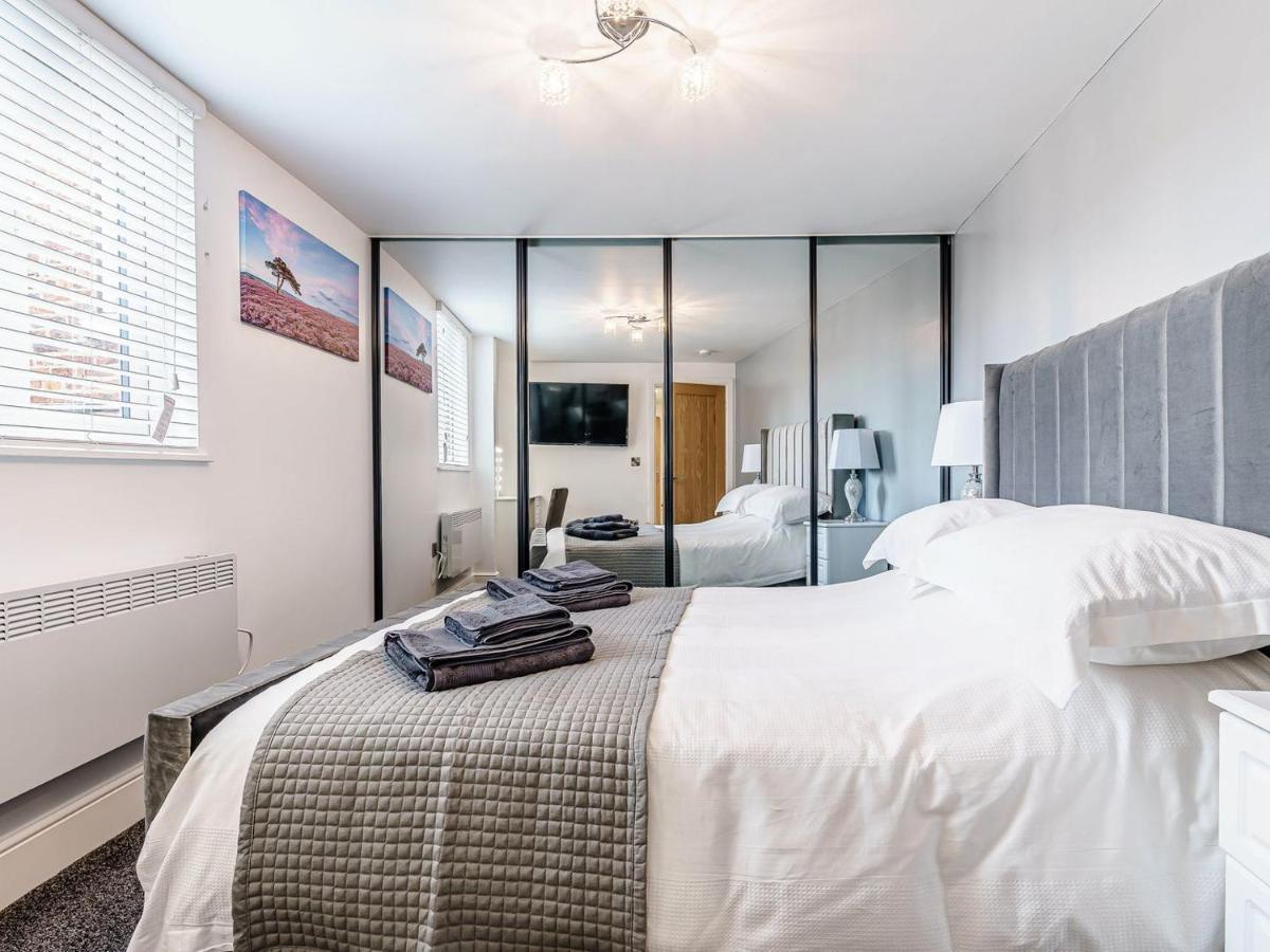 Tower Apartment Whitby Zewnętrze zdjęcie